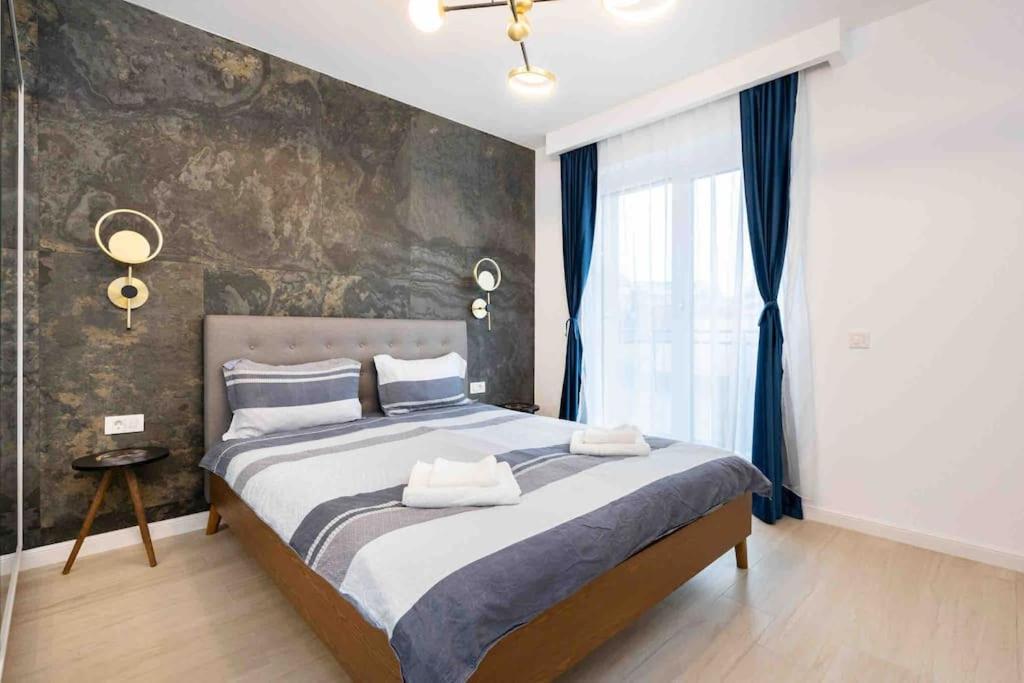 Blue Velvet Apartment Букурещ Екстериор снимка