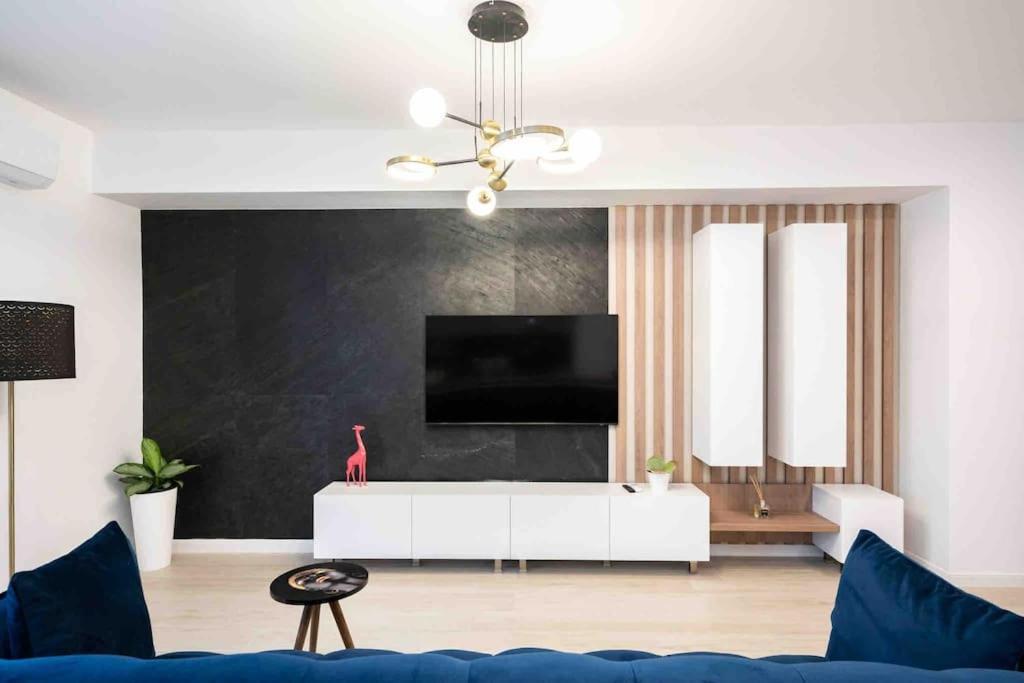 Blue Velvet Apartment Букурещ Екстериор снимка