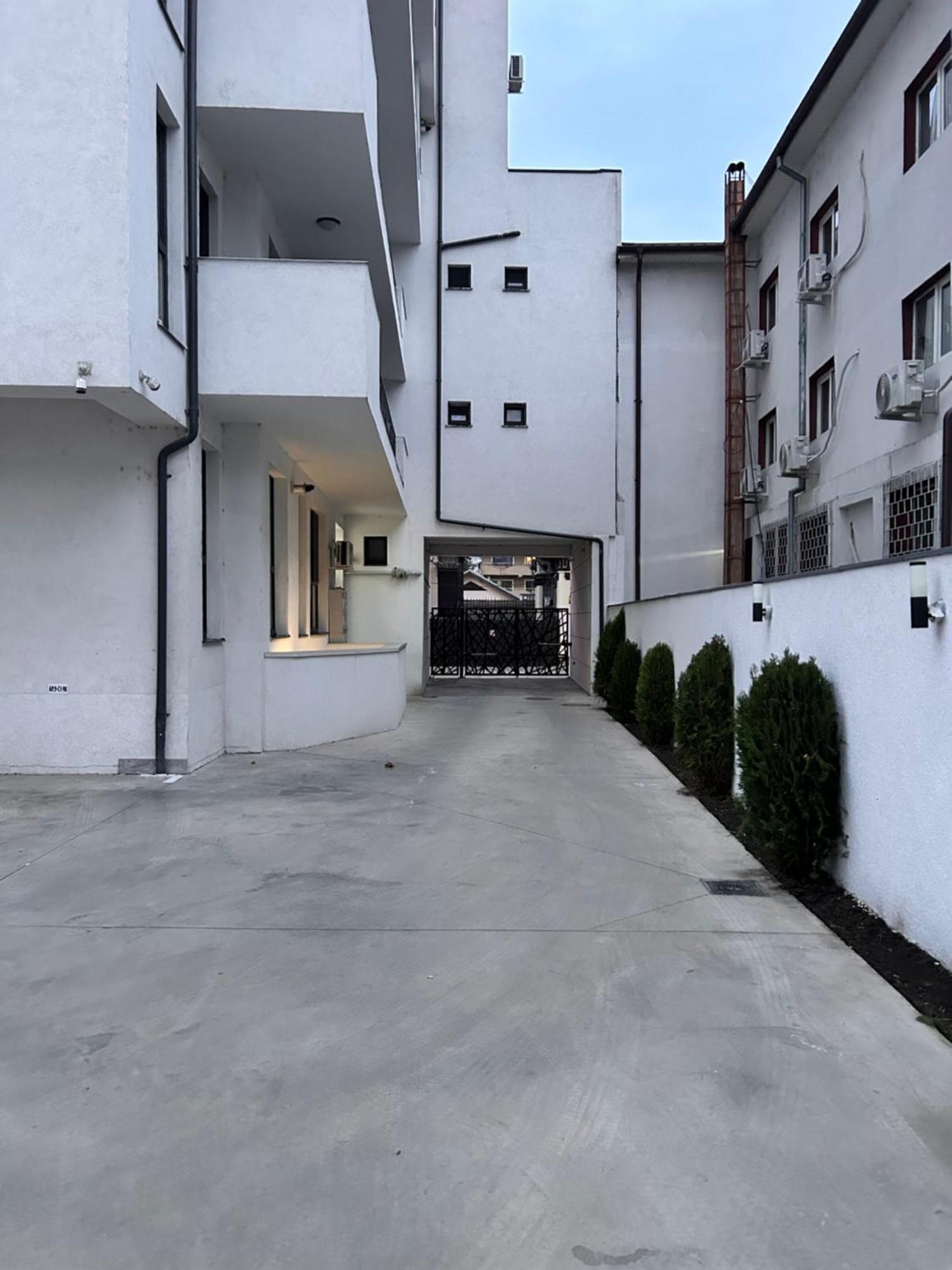 Blue Velvet Apartment Букурещ Екстериор снимка